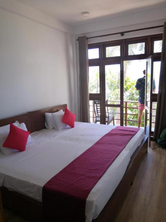Ocean Breeze Villa Matara Bilik gambar