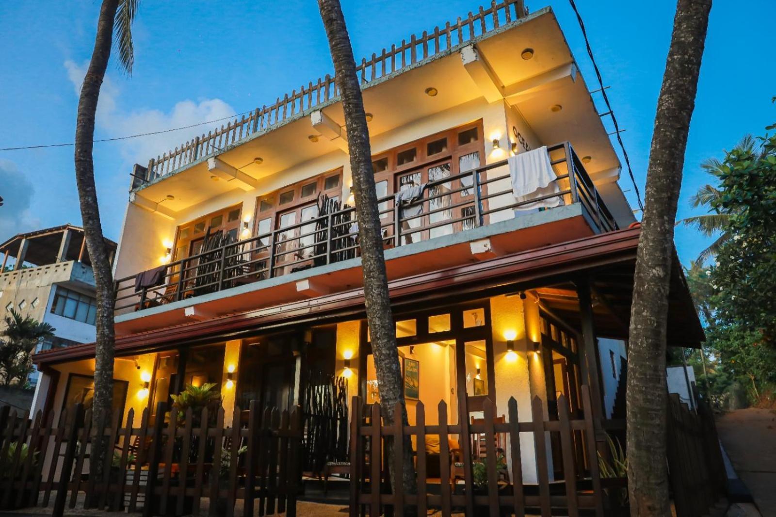 Ocean Breeze Villa Matara Luaran gambar