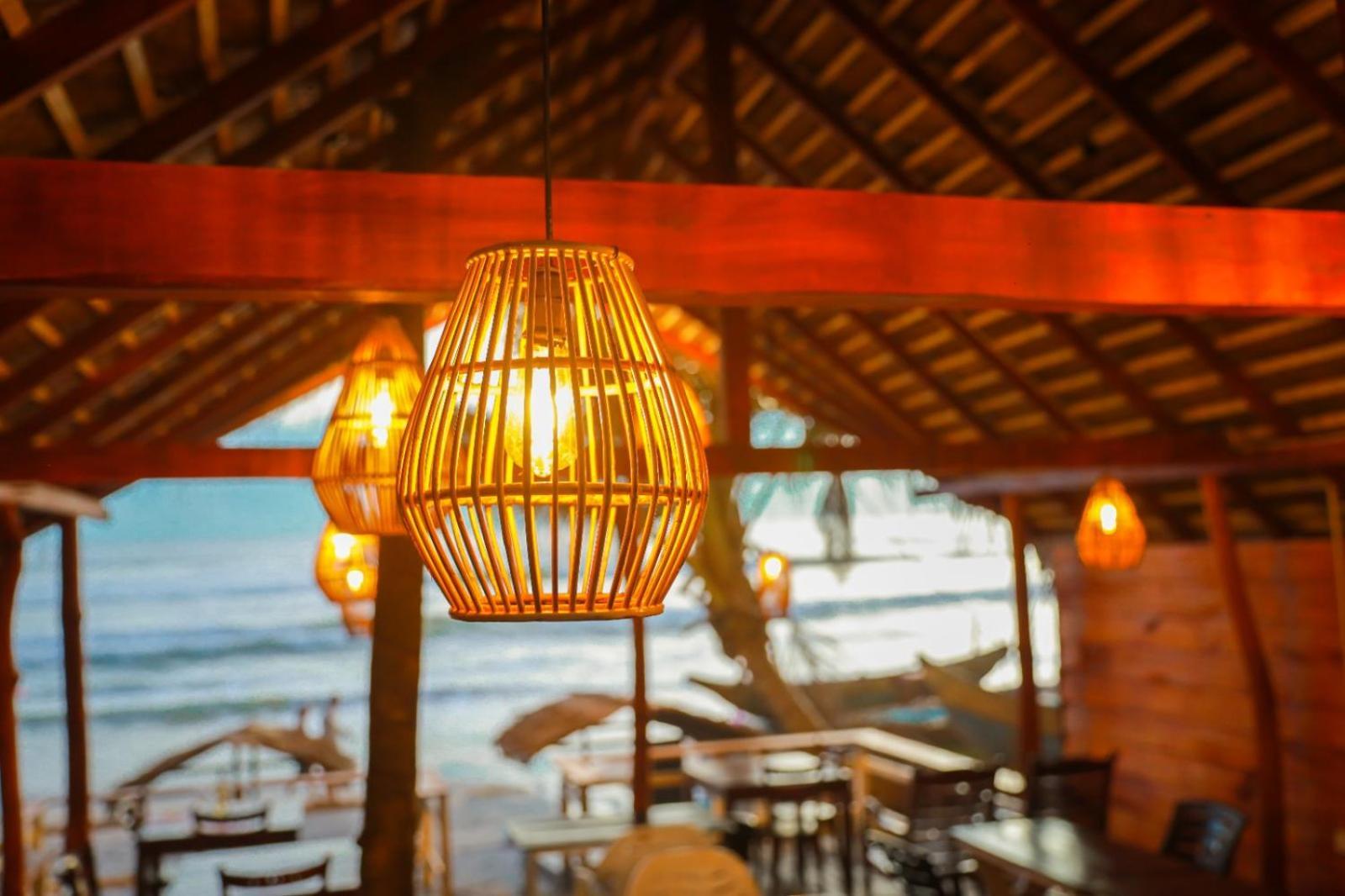 Ocean Breeze Villa Matara Luaran gambar